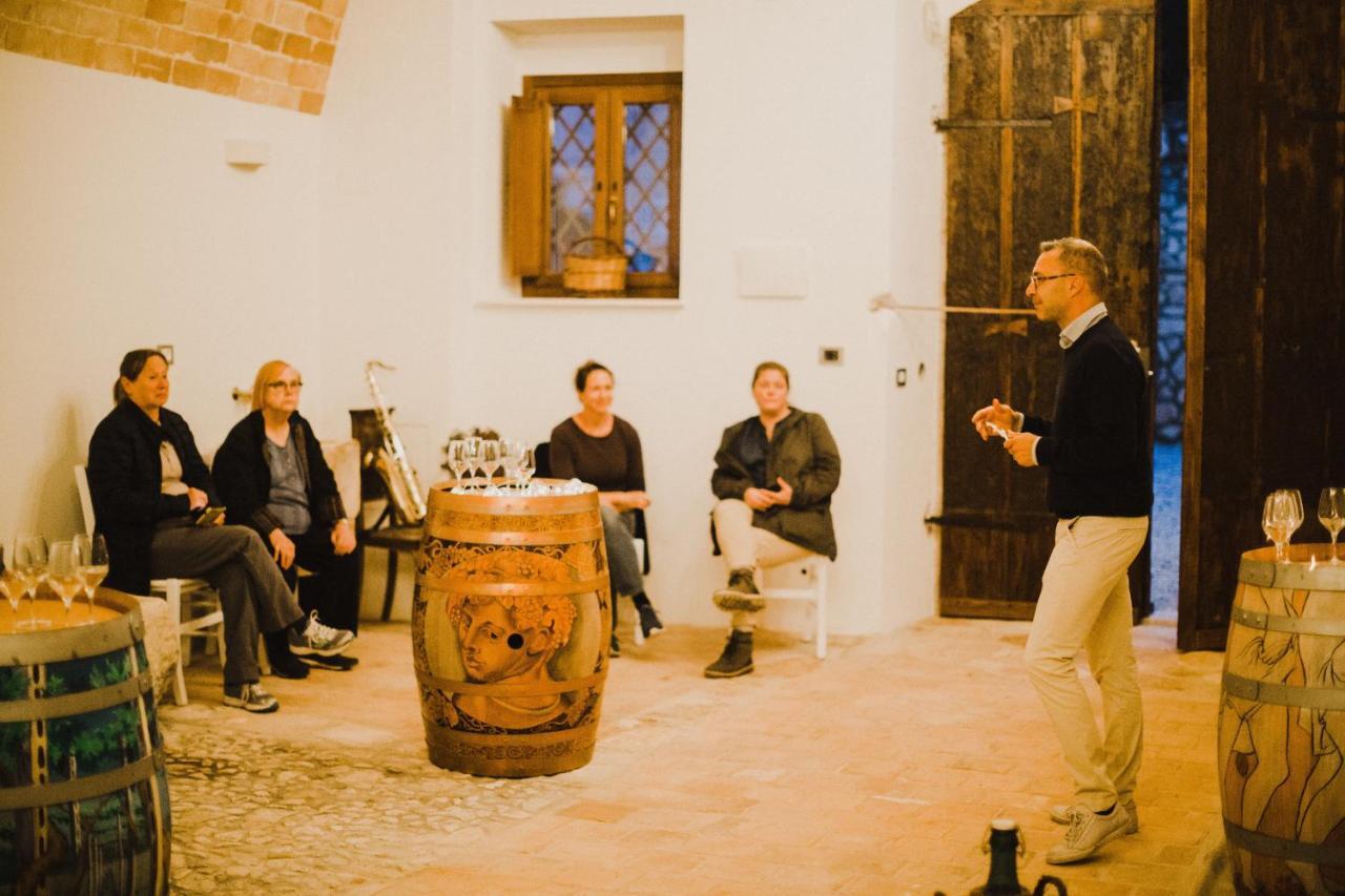 Dimora Dell'Arte Otel Navelli Dış mekan fotoğraf